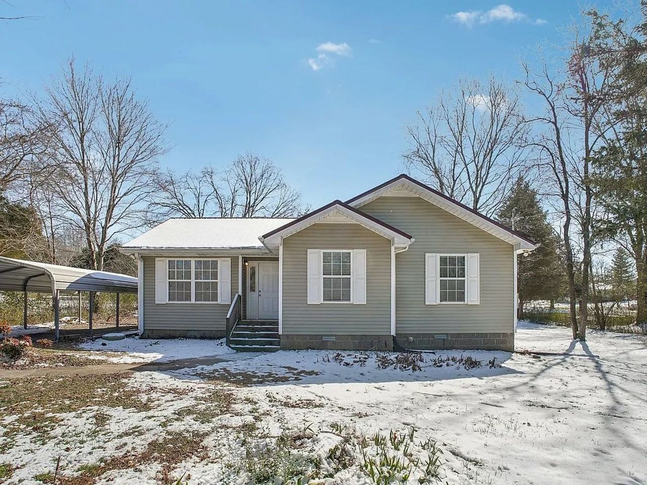 112 Aaron Dr - Photo 2 of 21