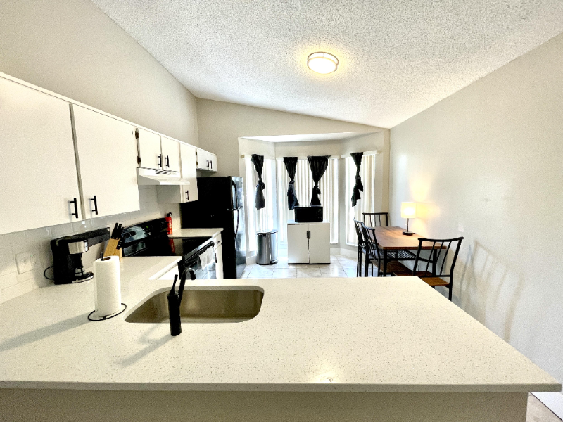 9303 4th Avenue - Photo 6 of 10