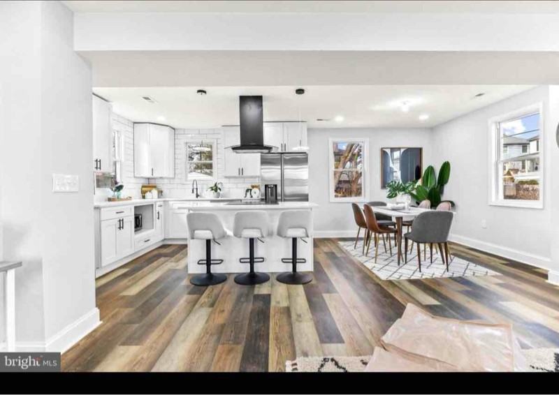 156 Osborne Rd - Photo 3 of 18