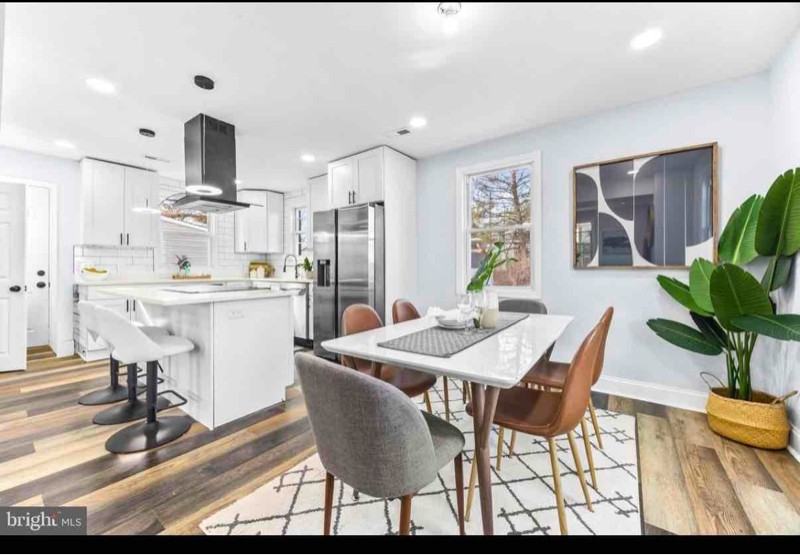 156 Osborne Rd - Photo 6 of 18