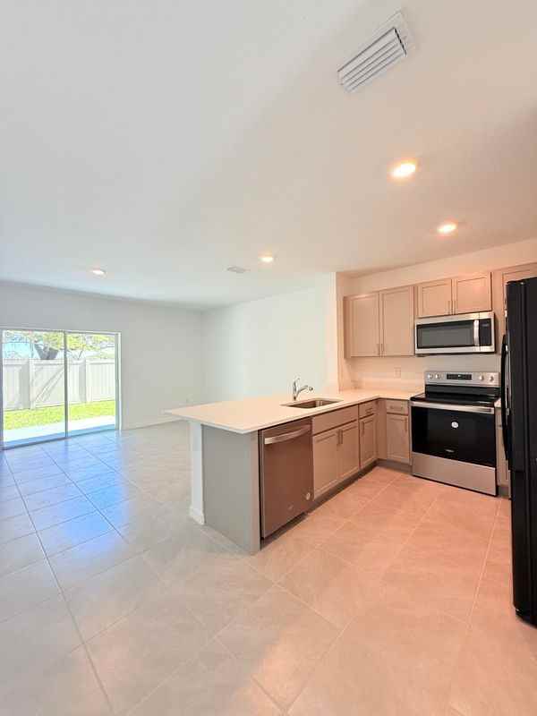4481 Rachel Falls Dr - Photo 4 of 21