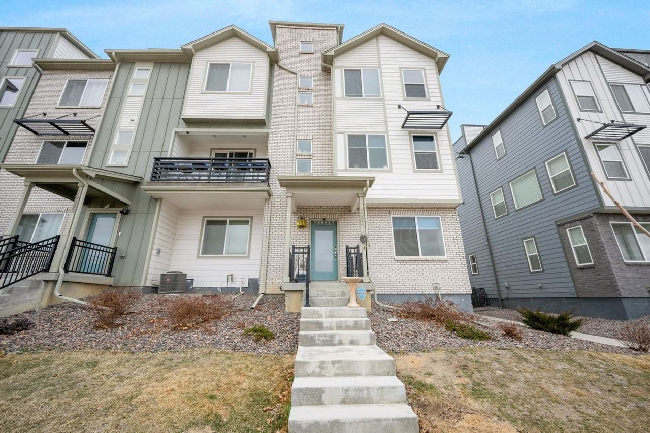 16582 Shoshone Pl - Photo 2 of 34