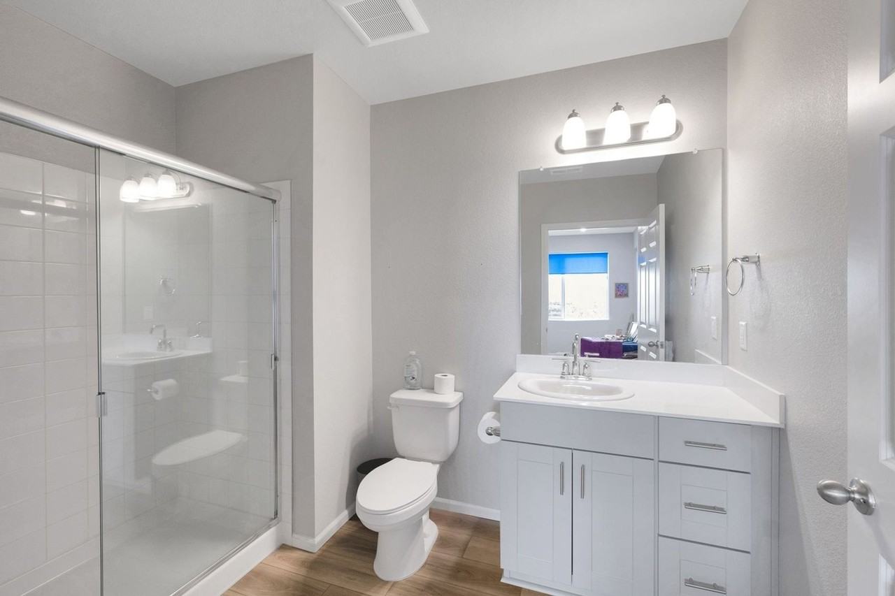 16582 Shoshone Pl - Photo 7 of 34