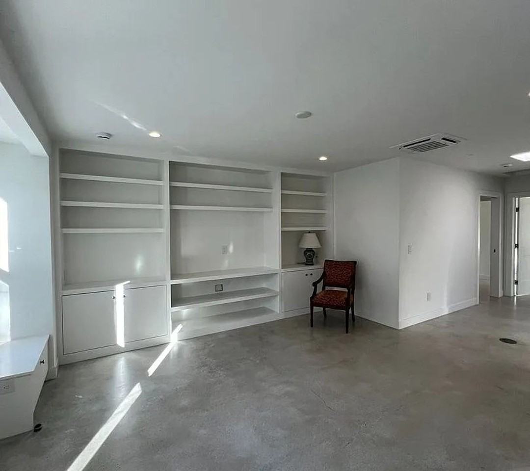 1307 S Garnsey St #2 - Photo 3 of 10