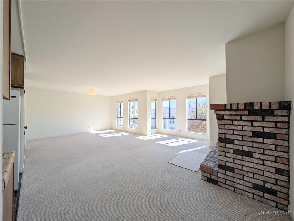 Pine Street & Steiner Street - Photo 2 of 11