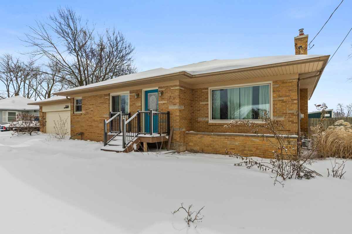 2354 84th St Sw #NA - Photo 2 of 20