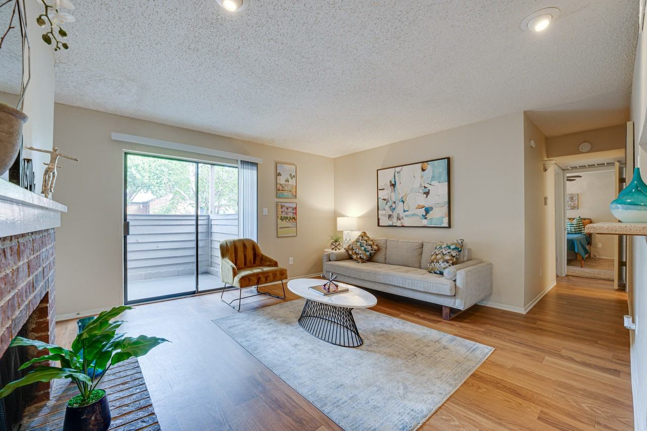 Indian Creek Apartments - Photo 4 of 50