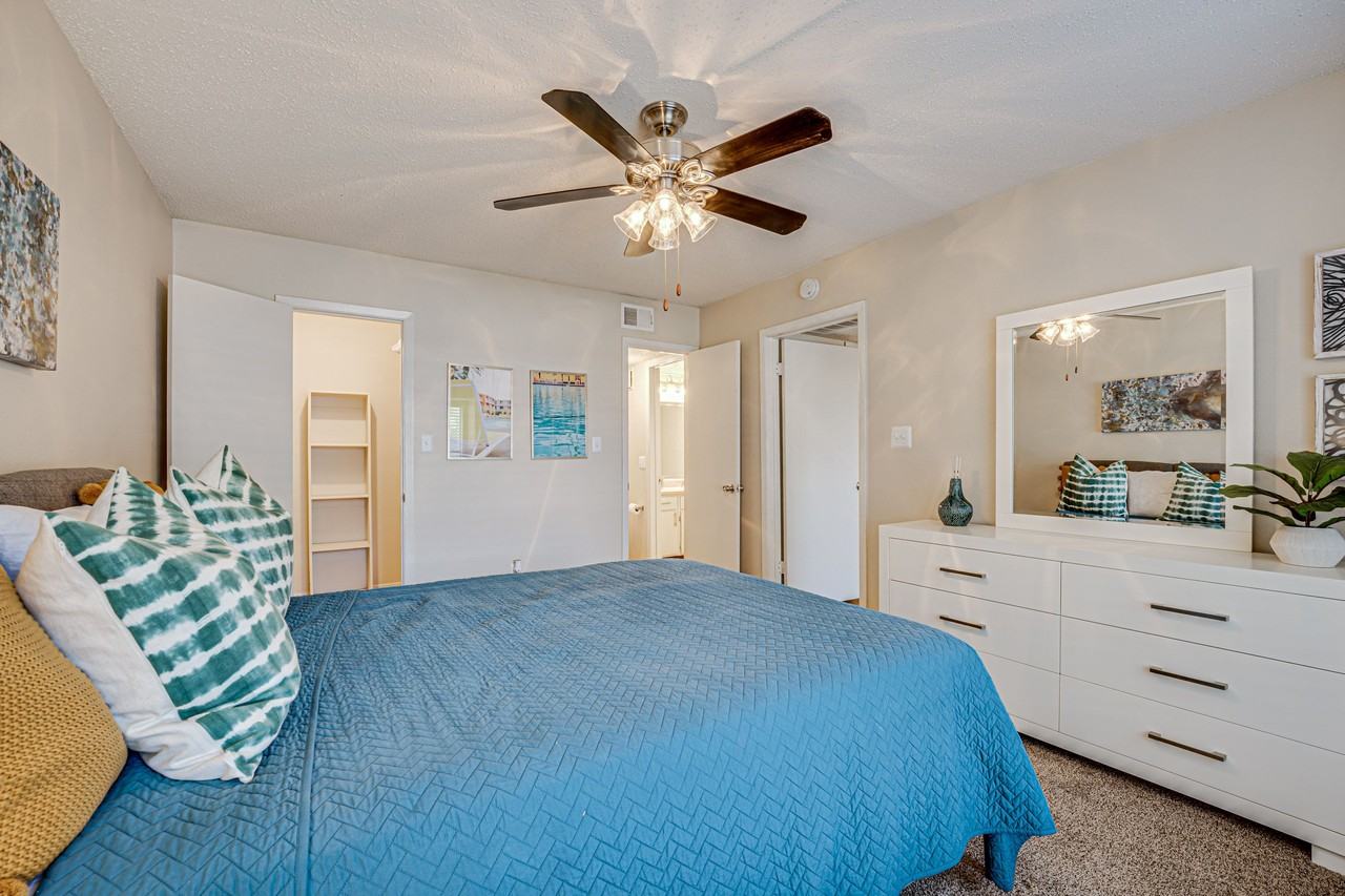 Indian Creek Apartments - Photo 7 of 50