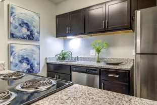 The Onyx Hoover Apartments - Photo 1 of 1