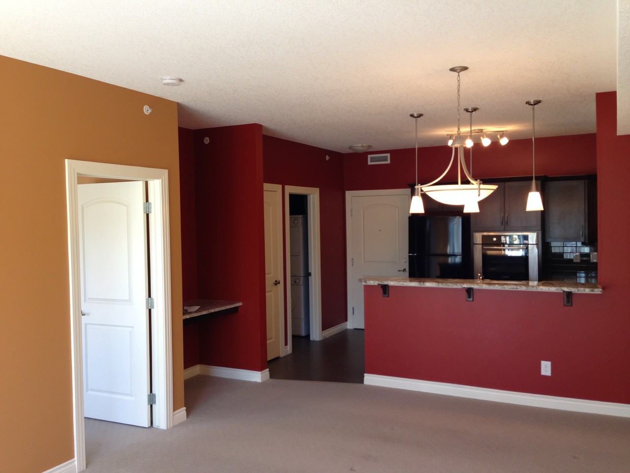 405 Haus - Photo 2 of 33