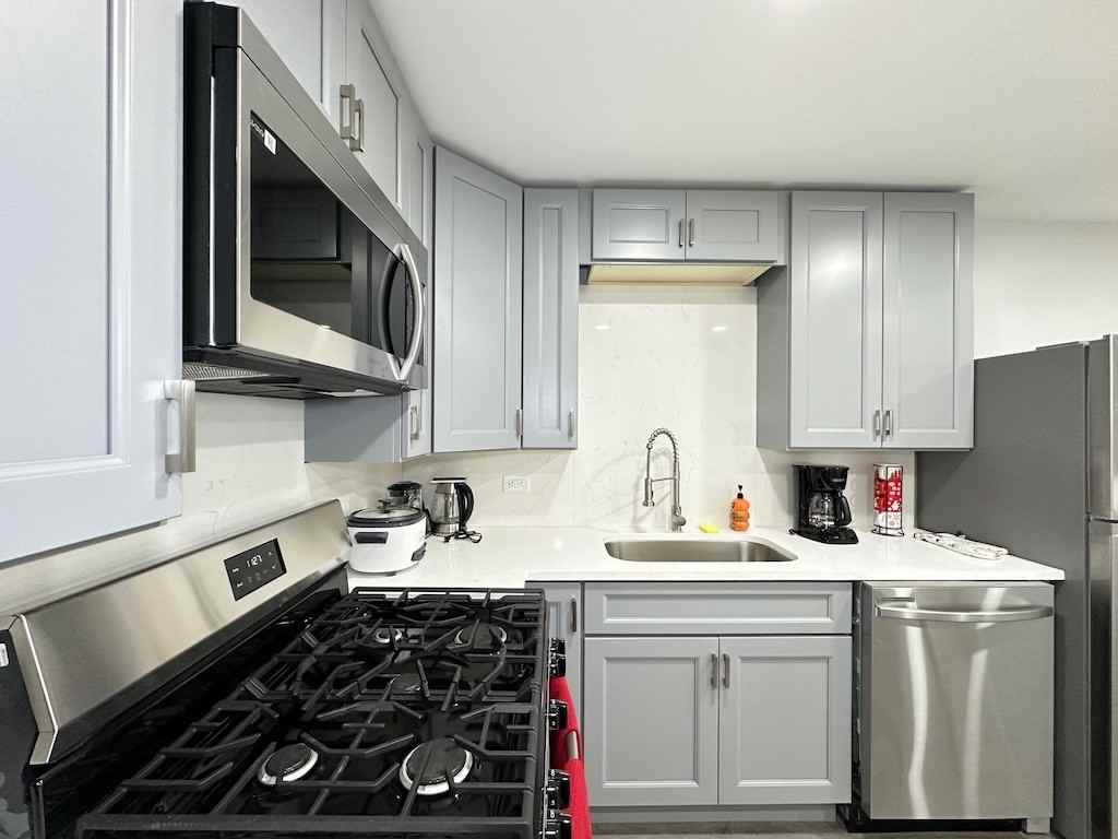 1937 W Grand Ave #1 - Photo 7 of 21
