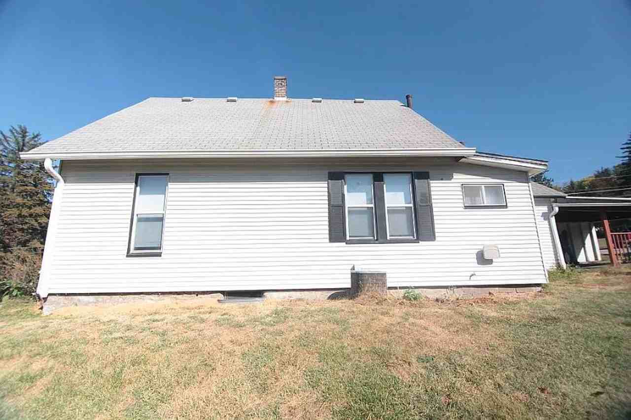 4403 12th St - Photo 2 of 7