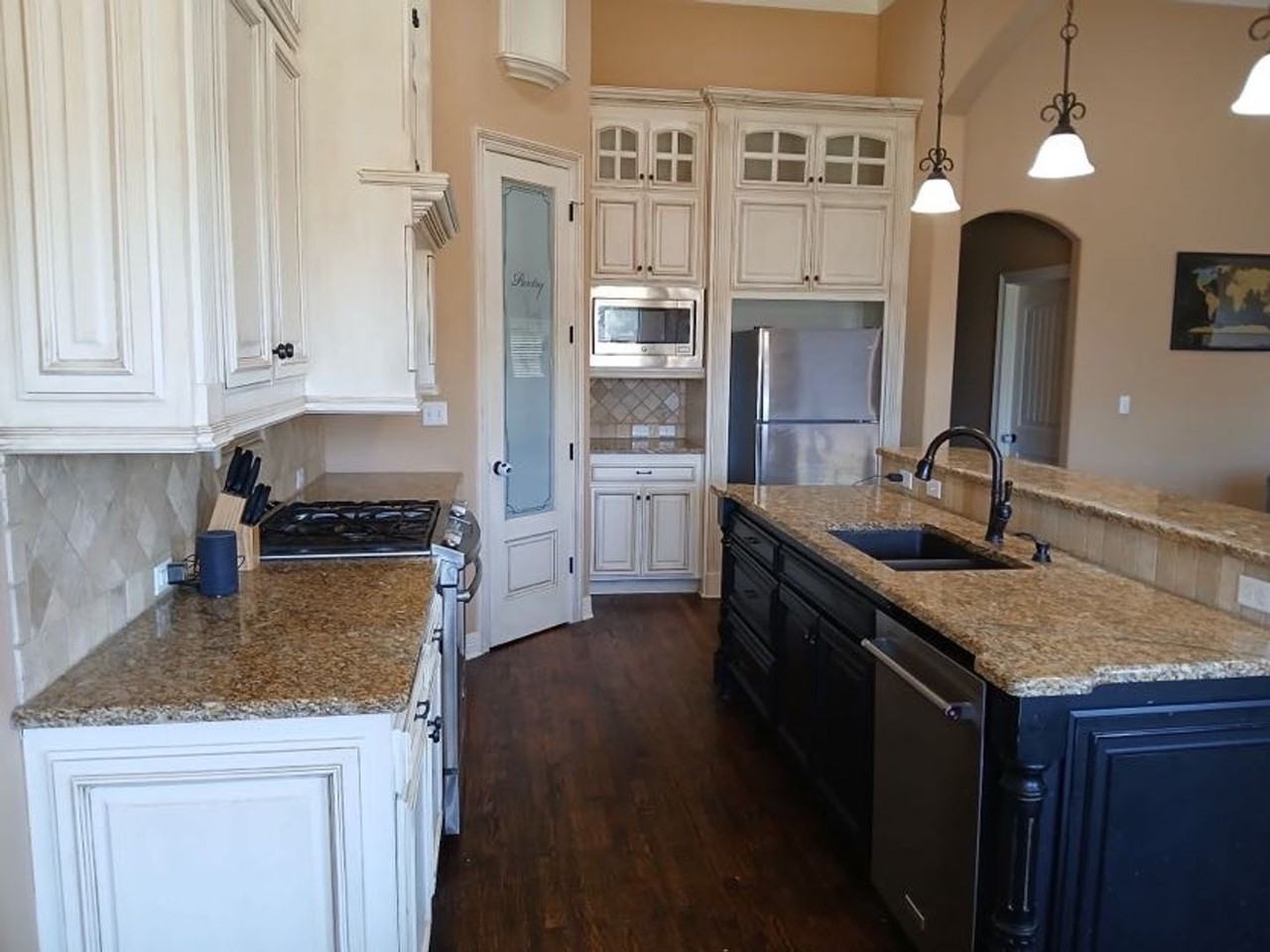 5107 Tensas Dr - Photo 6 of 33