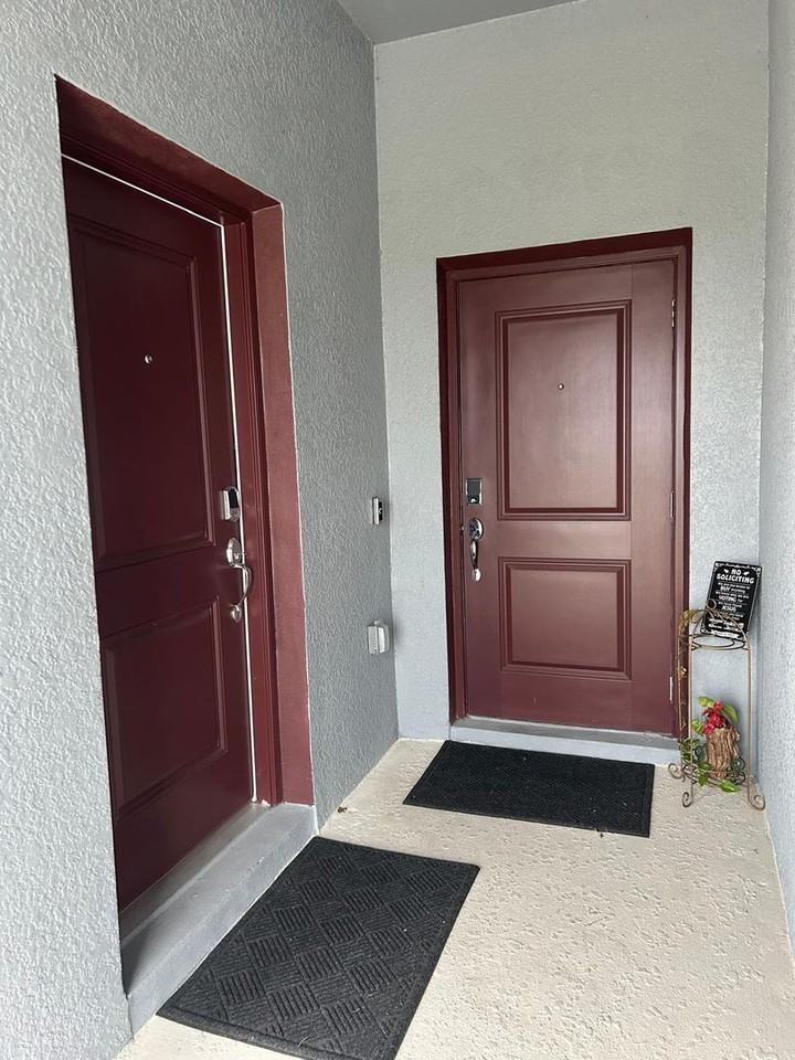 201 Lawson Ave - Photo 3 of 11