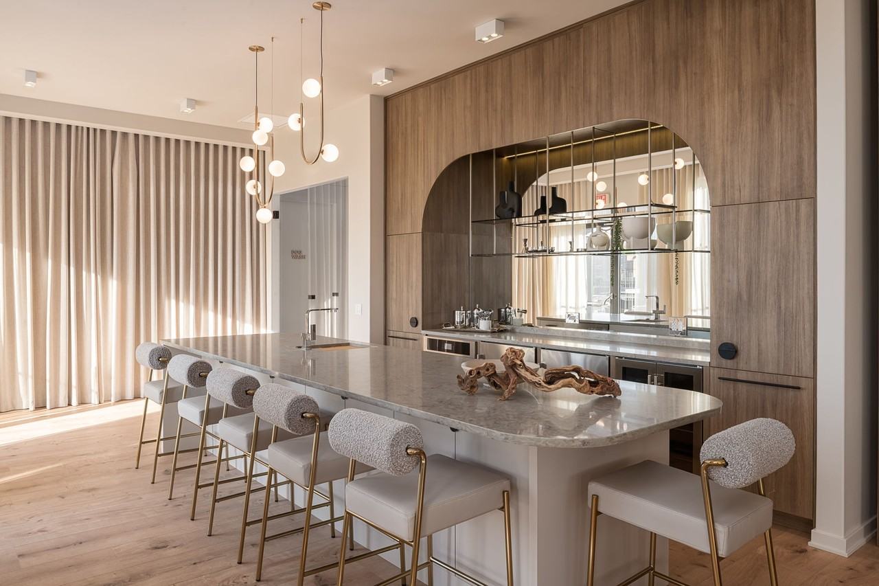 Encore at the Grove - Photo 7 of 34