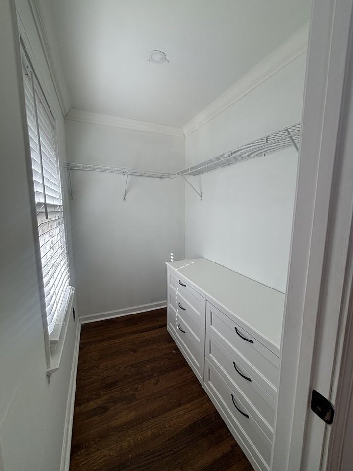 2389 Lakewood Dr Nw #NA - Photo 3 of 34