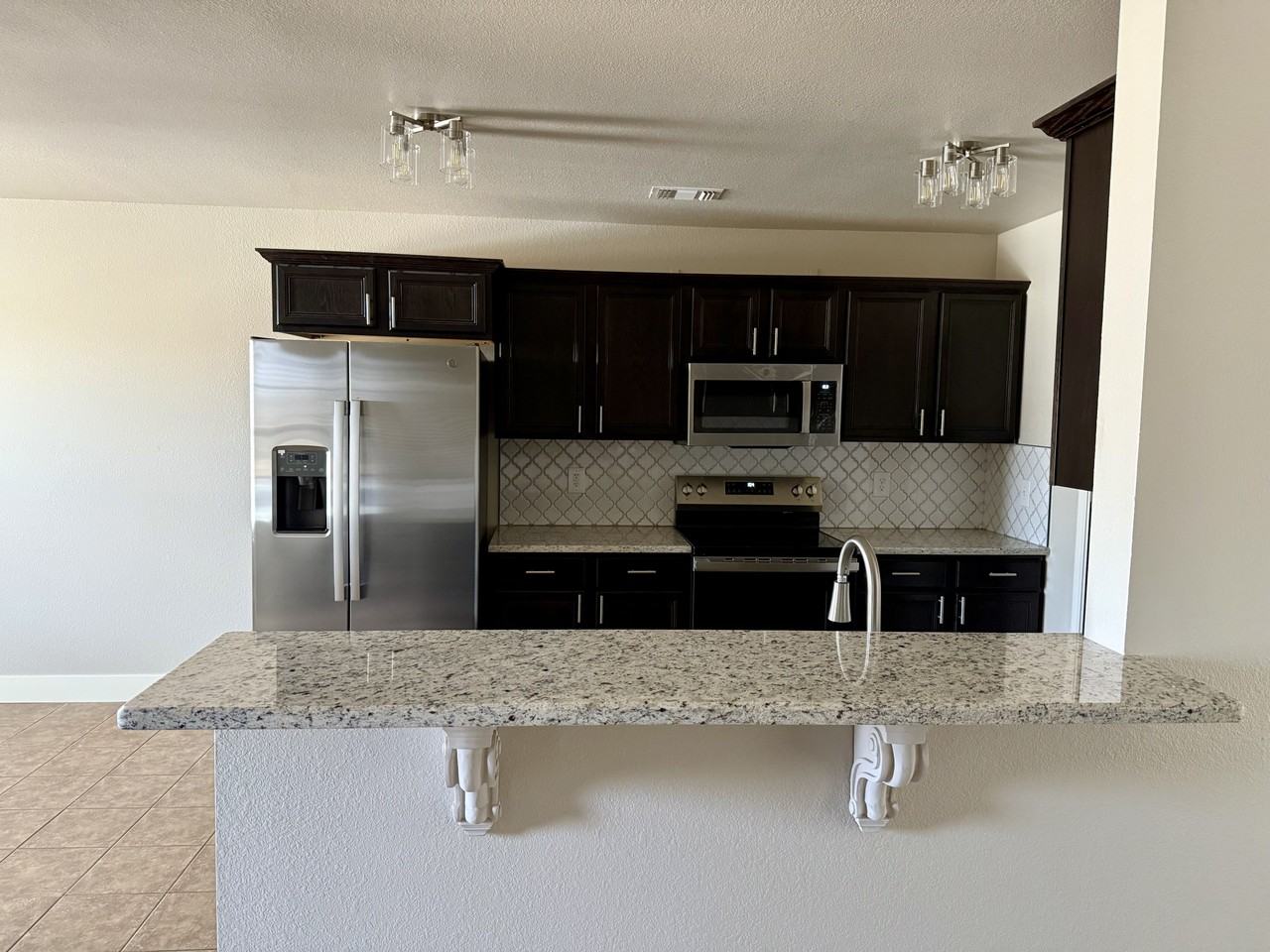 1403 Sw 61st Ave #NA - Photo 4 of 11