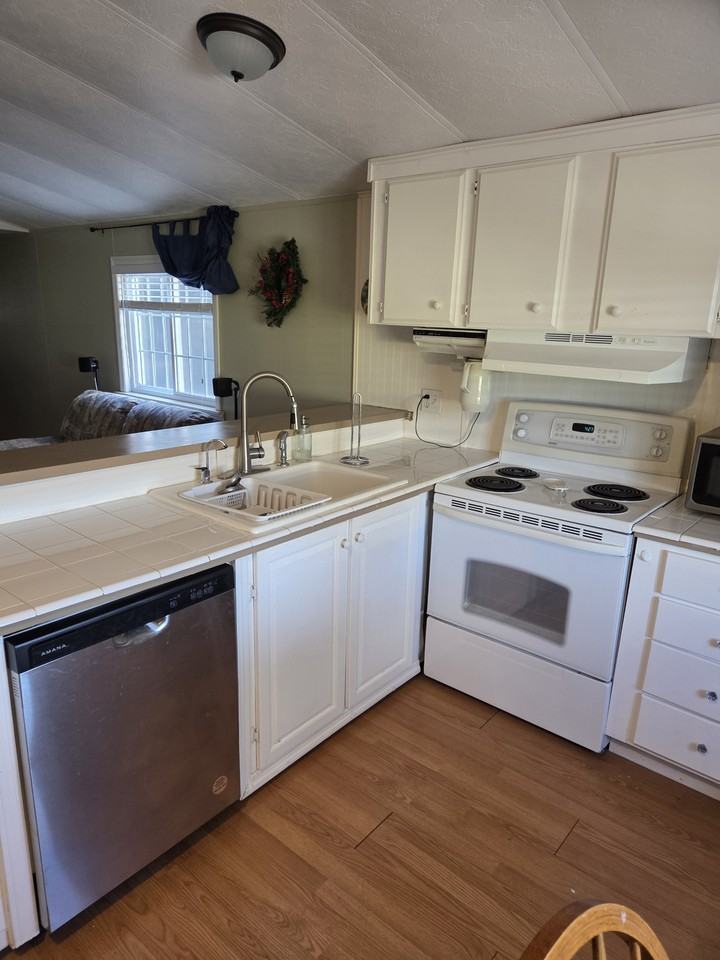 5213 Shady Rest Ln #NA - Photo 3 of 18