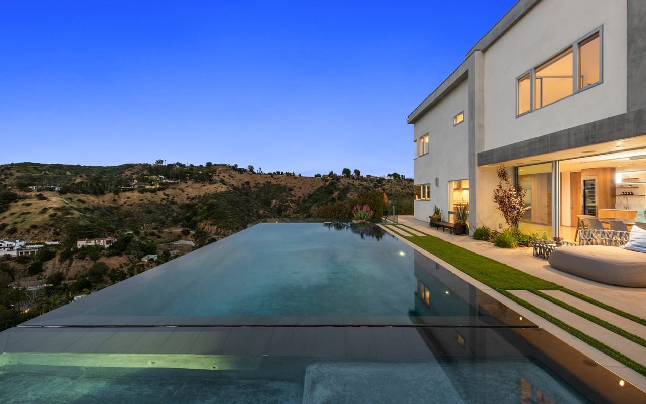 7551 Hermes Dr #NA - Photo 7 of 48