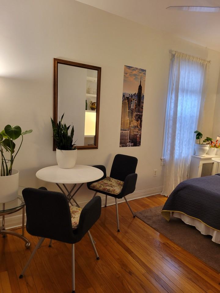 855 Pavonia Avenue #2 - Photo 5 of 17