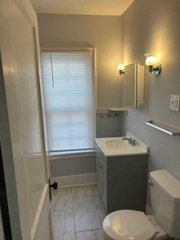 124 Woodruff Ave ##1 - Photo 3 of 10