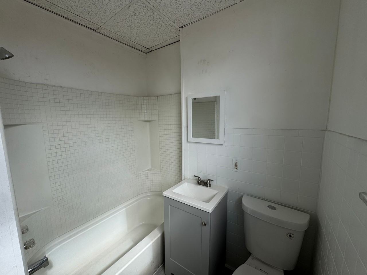 211 Reifert St - Photo 2 of 19