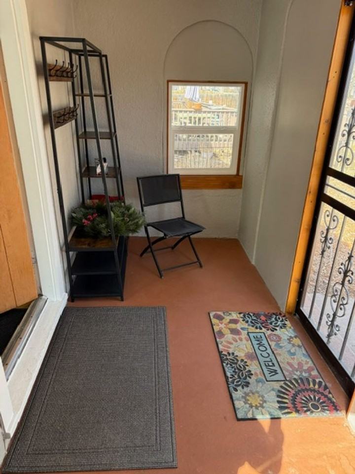 2219 W Pikes Peak Ave - Photo 2 of 13