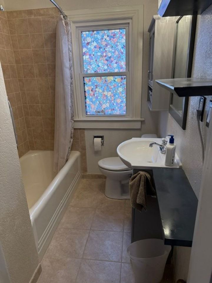 2219 W Pikes Peak Ave - Photo 7 of 13
