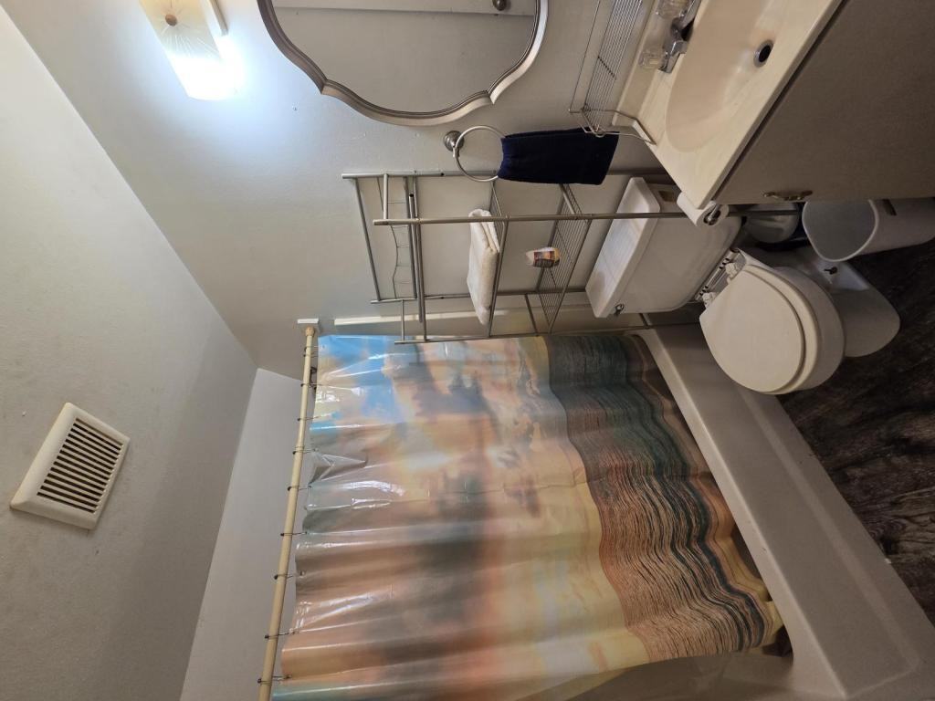 723 N 19th St - Photo 3 of 4