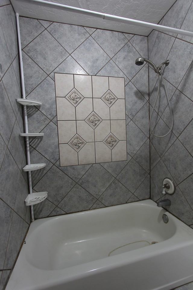 132 Woodland Cir - Photo 2 of 20