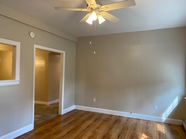 318 Main St - Photo 2 of 13