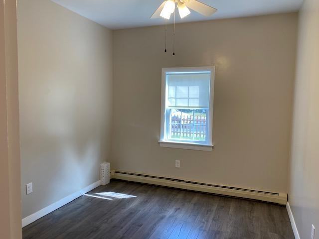 318 Main St - Photo 3 of 13