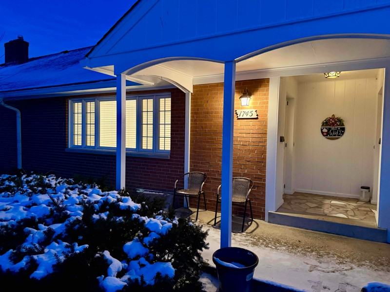 1745 Ardleigh Rd - Photo 2 of 29