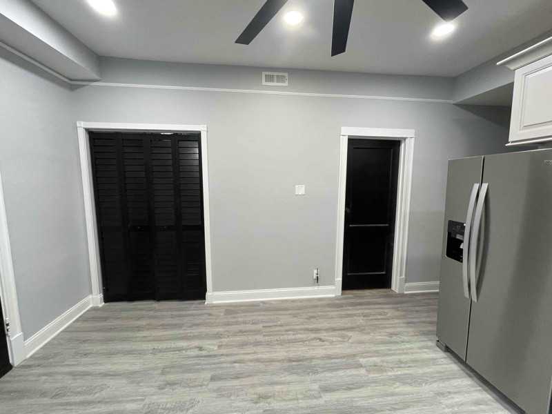 2536 W Cortez St #1F - Photo 4 of 11