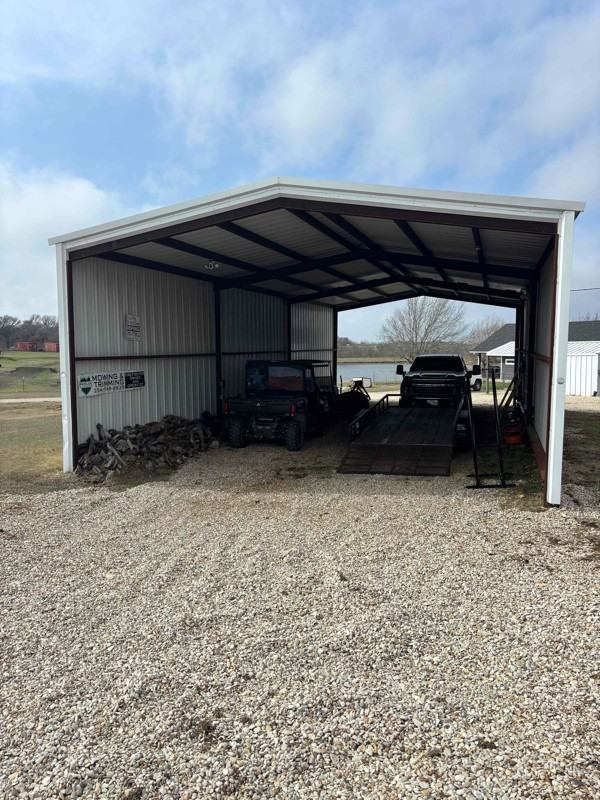 400 Sun Prairie Trl - Photo 3 of 14