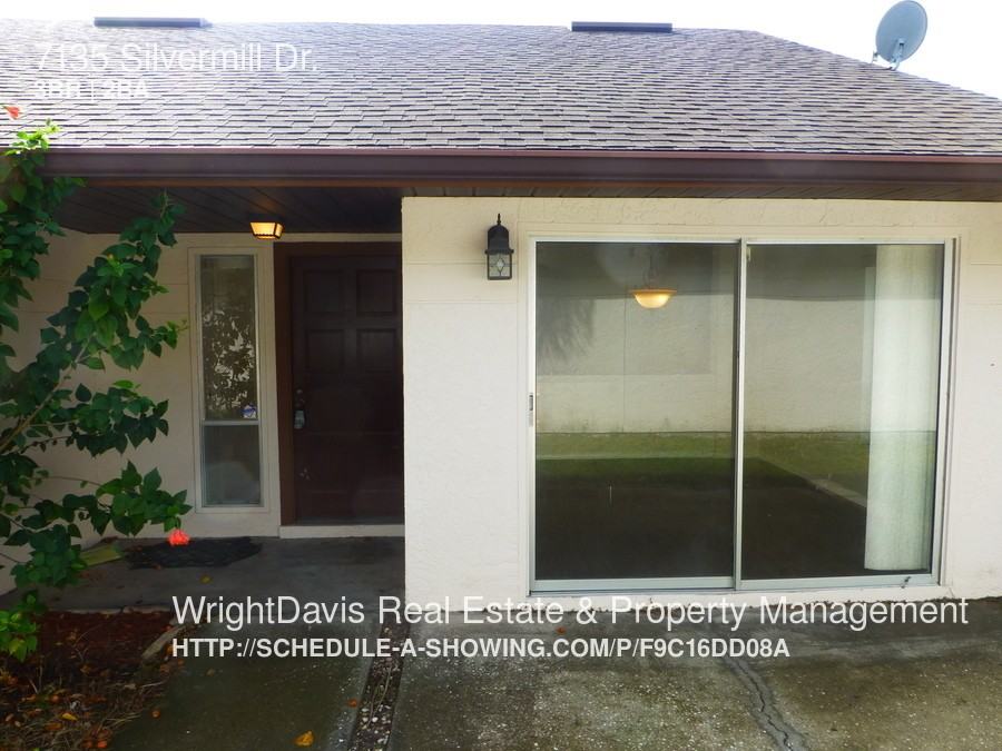 7135 Silvermill Dr - Photo 2 of 14