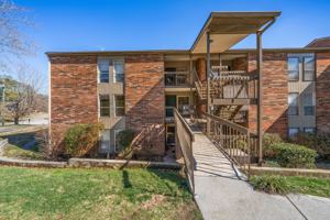 featured image of 402 Berlin Dr #C140