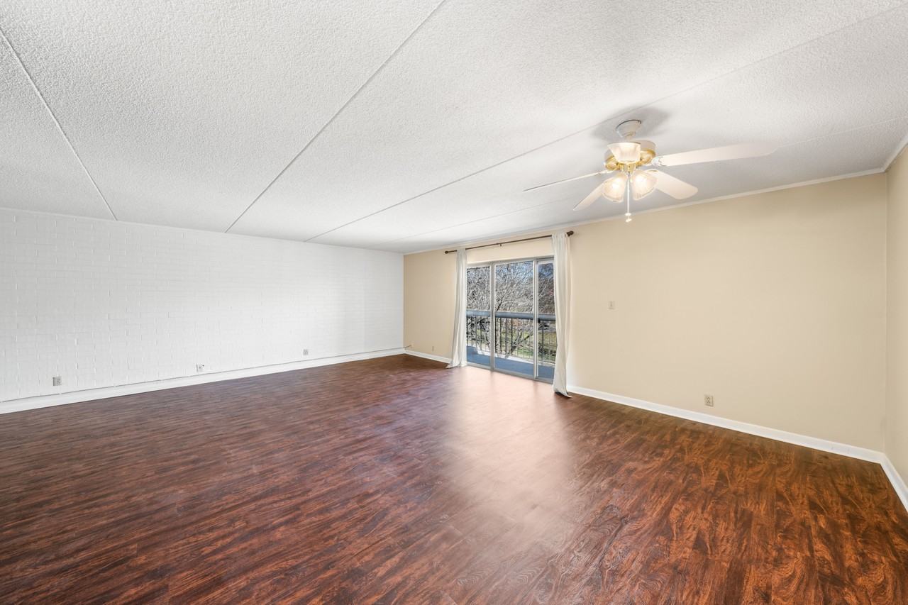 402 Berlin Dr #C140 - Photo 5 of 16