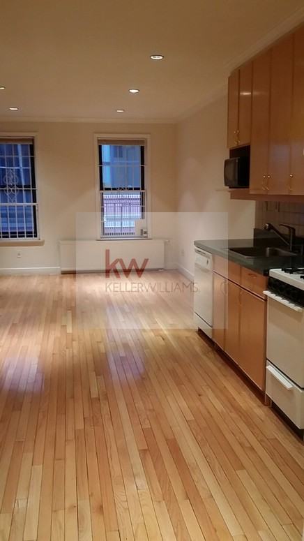 529 West 48th Street #3RW