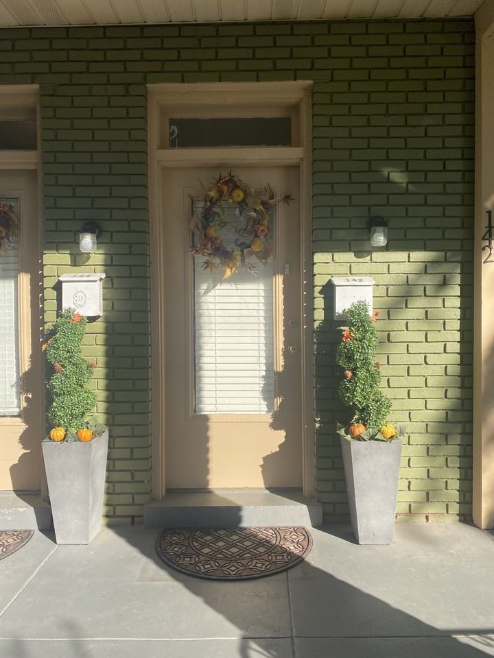 142 North Tucker Street (Midtown) - Photo 4 of 23