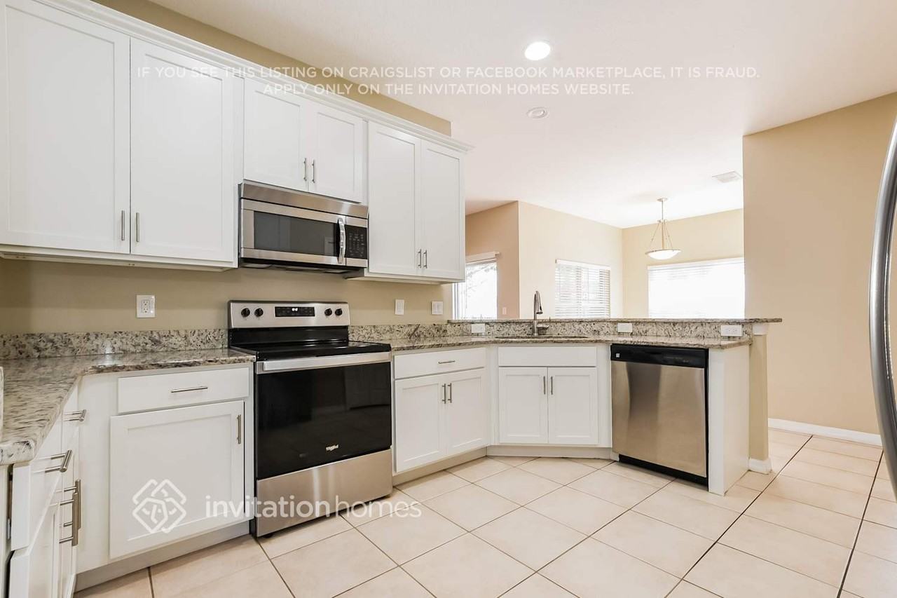 1458 Stoneywood Way - Photo 6 of 16