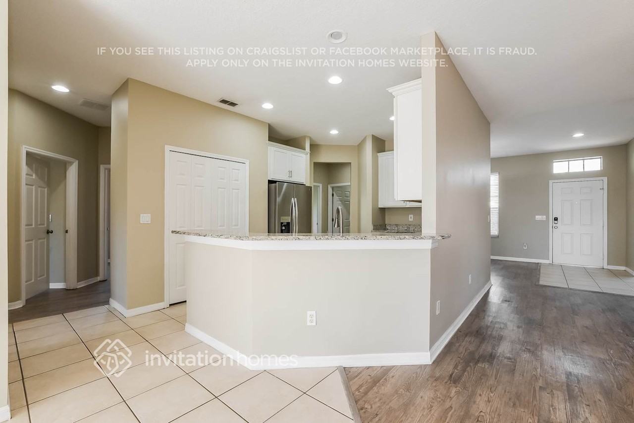 1458 Stoneywood Way - Photo 7 of 16