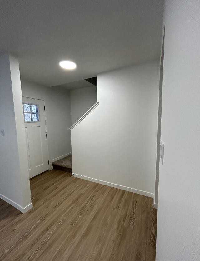 764 Athol St - Photo 2 of 10