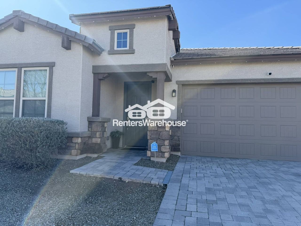 10167 W Cashman Dr - Photo 2 of 44