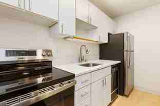 324 W Olympic Pl - Photo 1 of 1