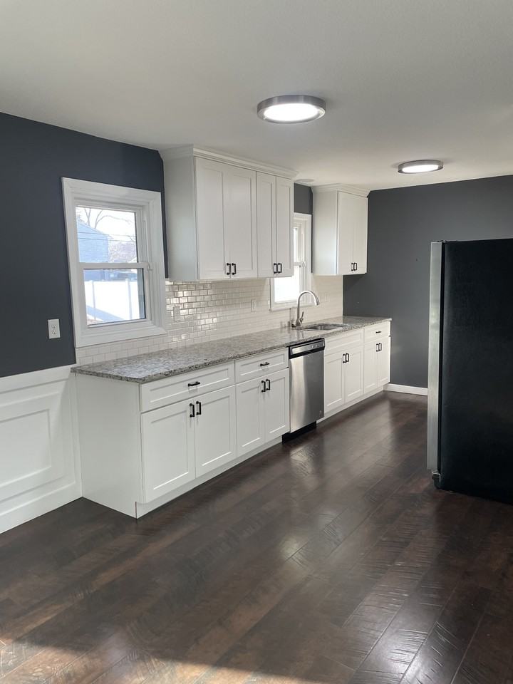 7520 13th Ave S #NA - Photo 6 of 21