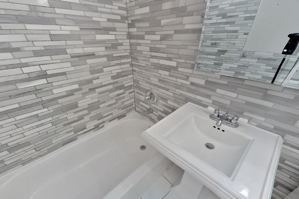 234 W 14th St #5B - Photo 6 of 7