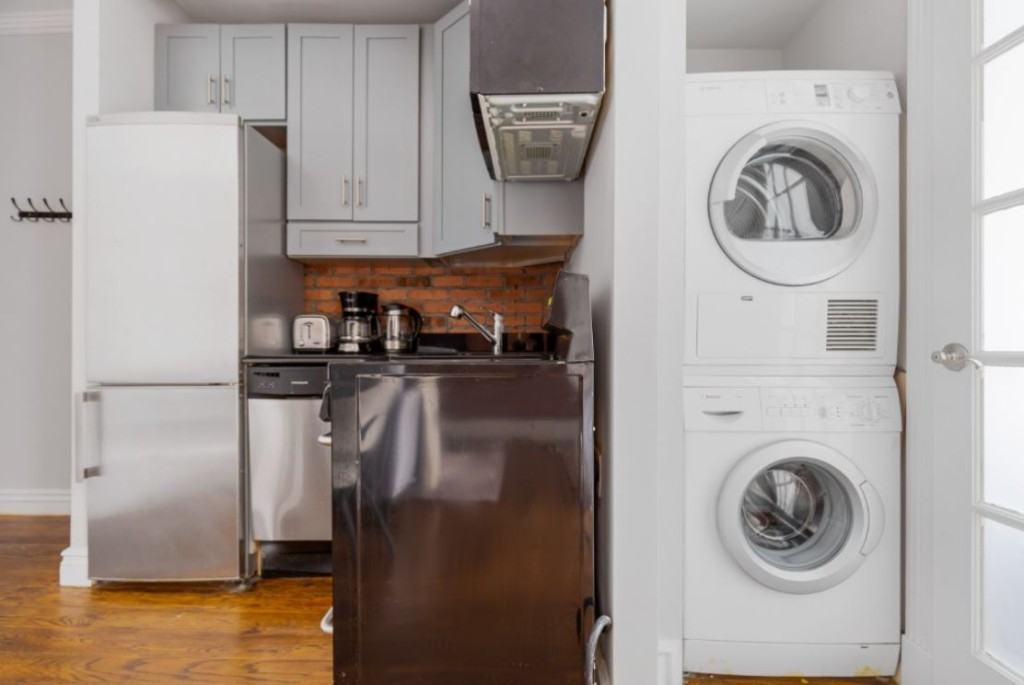 E 35th St #55 - Photo 2 of 7