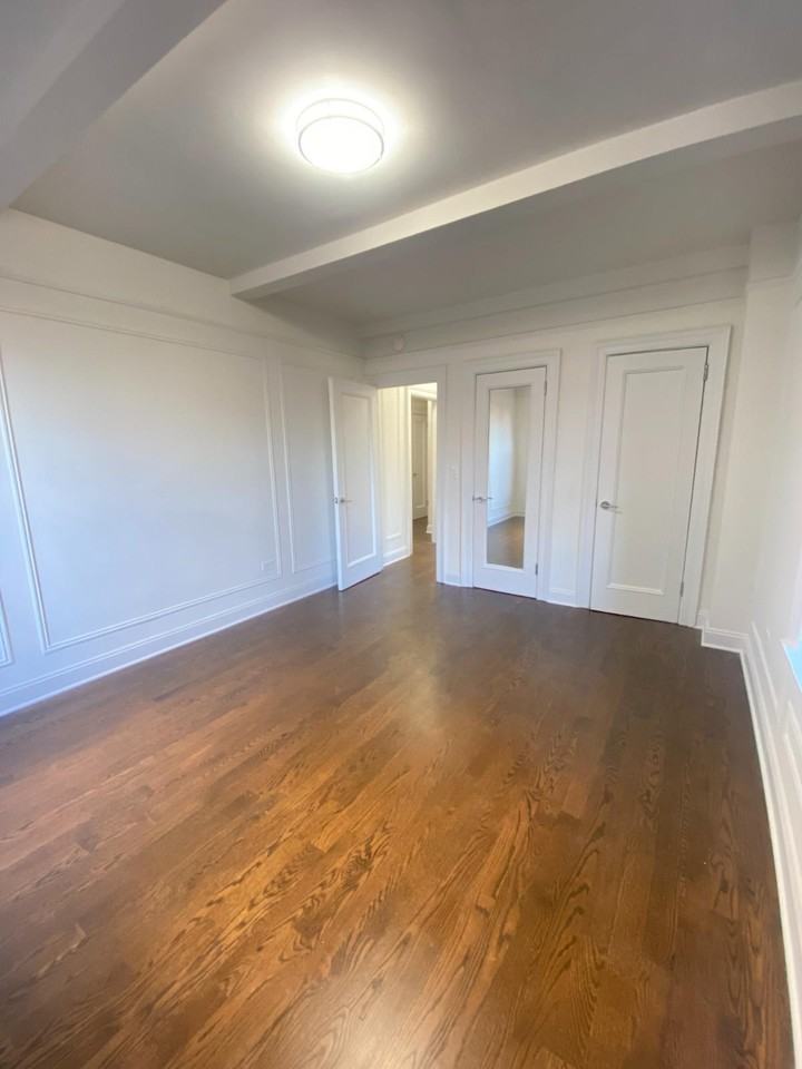 W 68th St #7H - Photo 5 of 6