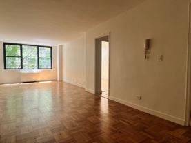 E 49th St #1L - Photo 1 of 1